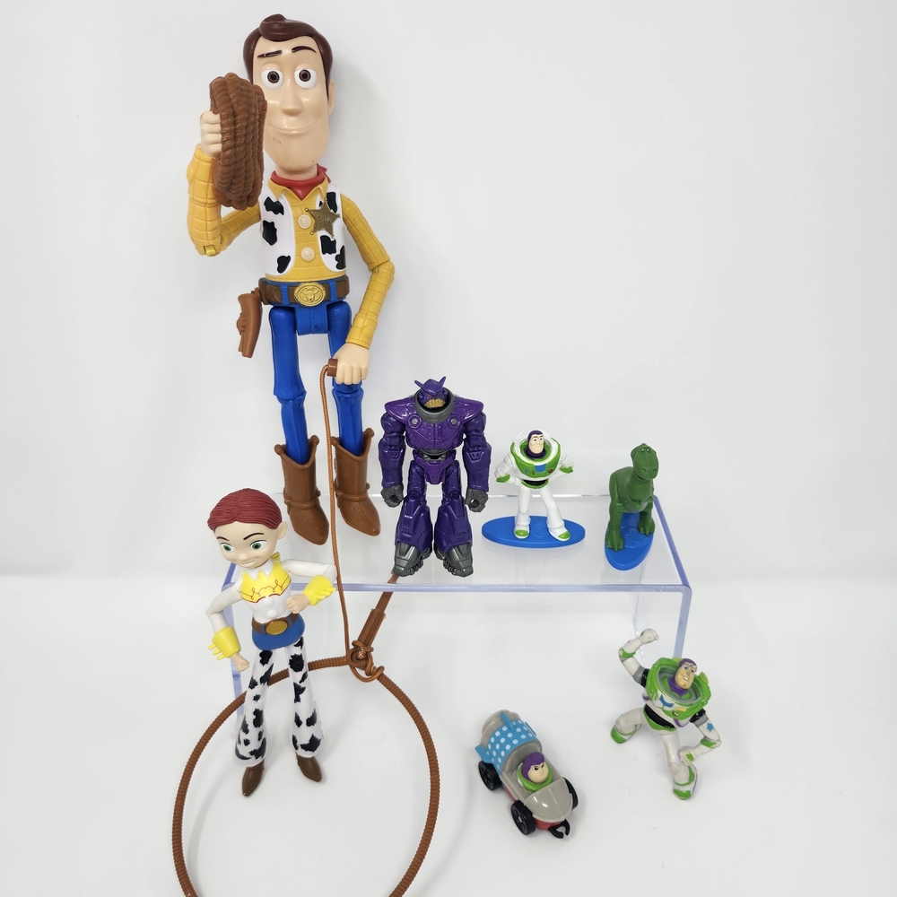 Disney Toy Story Action Figures Set with Woody, Buzz, and More